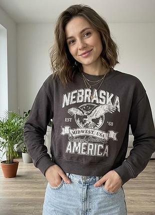 Вінтажний укорочений світшот h&m з принтом (розмір xs)