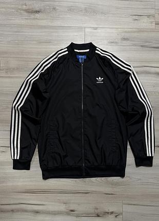 Черная бомбер ветровка олимпийка адидас ориджиналс adidas originals superstar sst windbreaker, m, оригинал