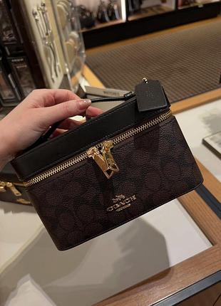 Сумка жіноча coach коричнева з монограмою