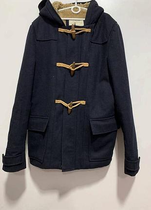 Гарне утеплене 
мужское пальто деми сезон river island 
в хорошем состоянии

  размер м