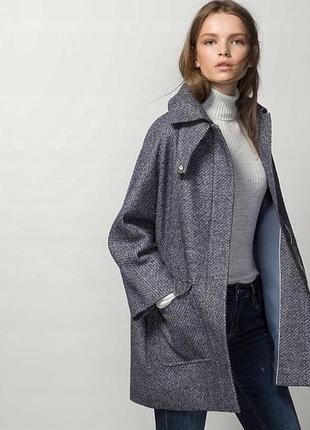 Пальто massimo dutti