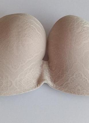 Модель бюстгальтера без бретелей — wonderbra ultimate strapless bra (у мереживному виконанні refined glamour на чашку 70d 4