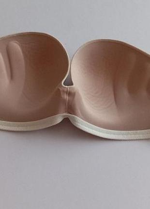 Модель бюстгальтера без бретелей — wonderbra ultimate strapless bra (у мереживному виконанні refined glamour на чашку 70d 2