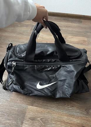 Спортивна велика сумка дорожня або для залу nike
