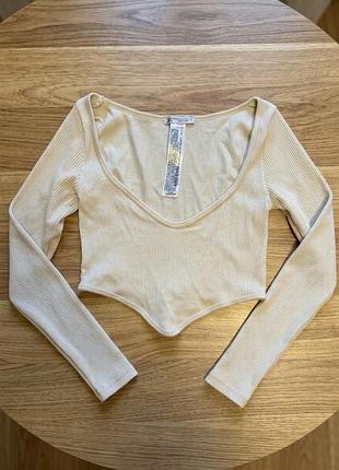 Жіночий кроп-топ/лонгслів zara в рубчик, бежевий