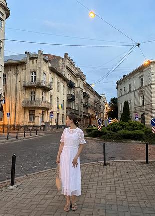 Жіноча сукня