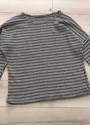 Стильна жіноча кофта / джемпер у монохромний принт, розмір 48 /50 l/ xl