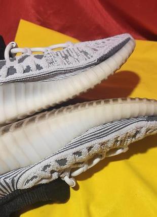 Стильные текстильные кроссовки adidas boost 4