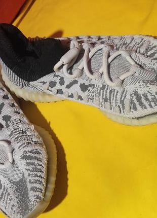 Стильные текстильные кроссовки adidas boost 8