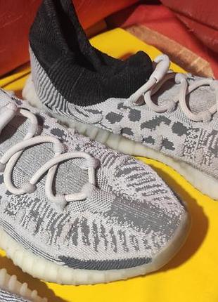 Стильные текстильные кроссовки adidas boost 10