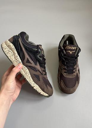 Mizuno sky medal wild nordi 43(27.5cm) wave rider
