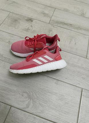 Кросівки adidas