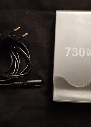Настольная зарядная станция gan3 730w, потребляемая, работают 3 порта