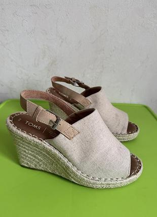 Босоніжки-еспадрильї toms monica wedge на танкетці, оригінал (розмір 38.5 / 25 см)