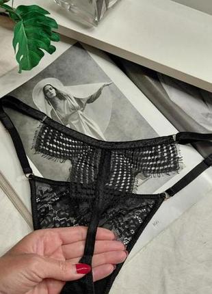 Кружевные трусики стринги intimissimi