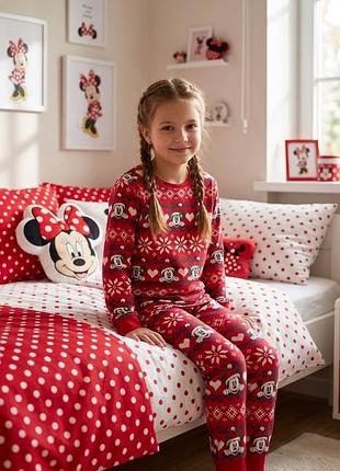 Велюрова новорічна піжама disney primark