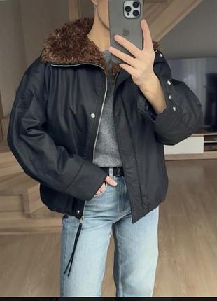 Куртка жіноча чорна з хутром zara