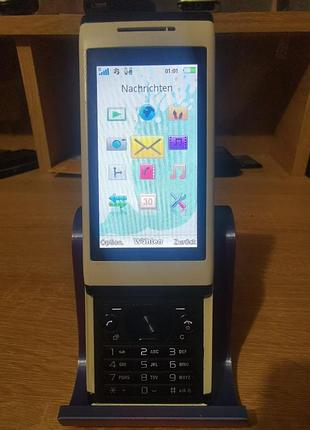 Sony ericsson u10i aino — оригінал. все працює
