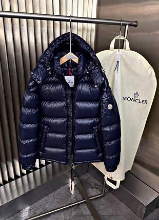 Зимова куртка moncler✨
унисекс модель (как для женщин так и для мужчин)