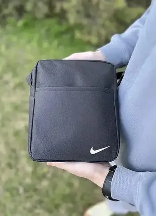 Чоловіча чорна сумка через плече спорт nike барсетка найк