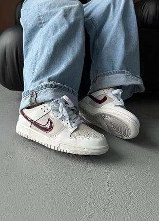 😍 жіночі кросівки nike sb dunk sail burgundy crush