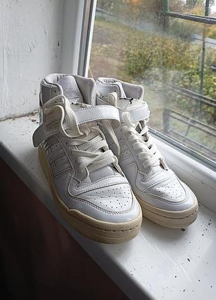 Кеди adidas оригінал жіночі