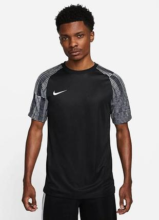 Чоловіча чорна спортивна футболка nike dri fit оригінал найк драй фіт