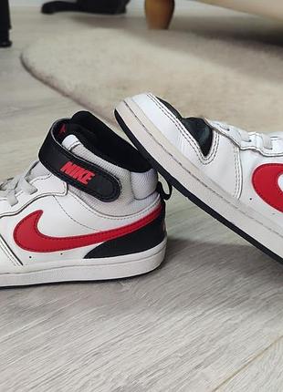 Кросівки  nike хайтопи білі з червоним, р.30, довжина устілки 18,5 см