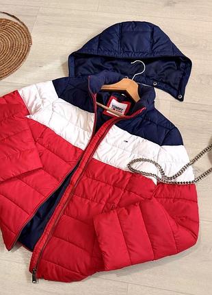 Брендовая теплая куртка tommy hilfiger (оригинал)