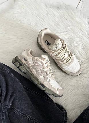 Стильні кросівки asics gel-nyc cream putty