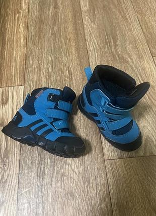 Черевики для дітей adidas сині з утеплювачем на флісі. 21 розмір, устілка 13 см.
