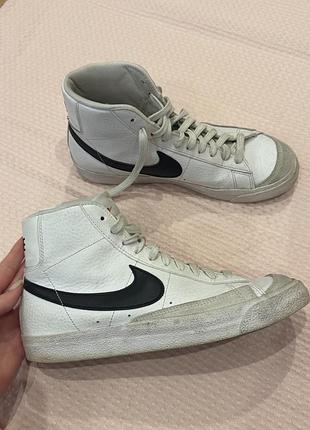 Кеди nike blazer mid '77 vintage біло-чорні
