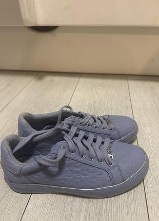 👟 кеди guess  ✨ стильные кеды guess в отличном состоянии! 🤍 одевала всего несколько раз. 📏 размер: 38.