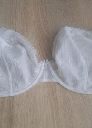 Бюстгальтер lingerie 80g