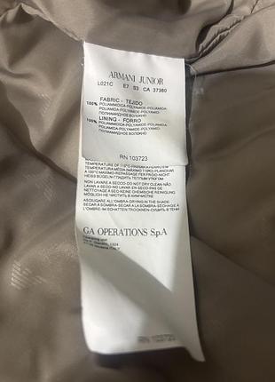 Жіноча куртка armani бежева 5
