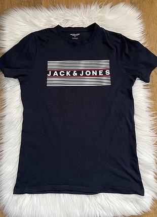 Футболка чоловіча стан нової речі jack & jones