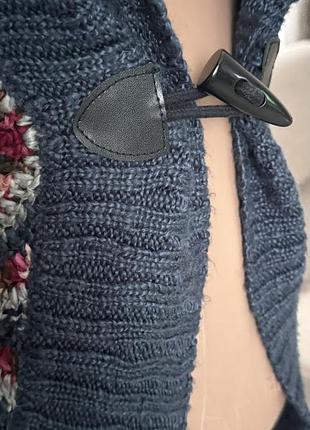 Жіночий вʼязаний кардиган desigual 2