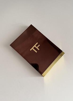 Хайлайтери tom ford кремова палетка бронзера та хайлайтера shade & illuminate contour duo
