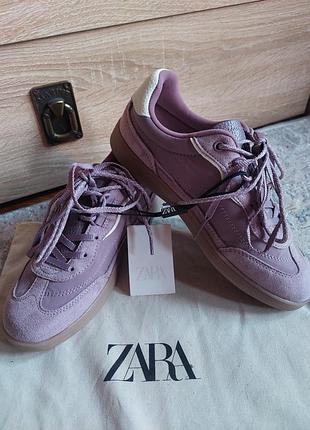 Кросівки zara