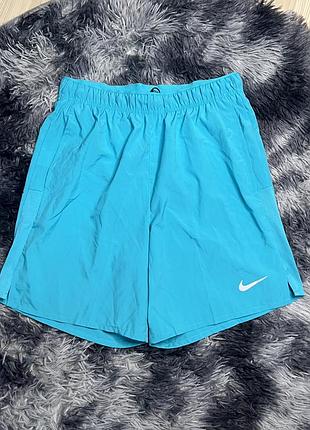 Шорти бренду nike , оригінал, розмір s