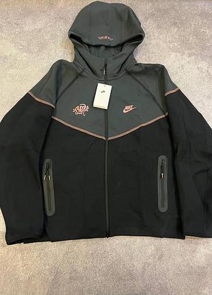 Чоловіче худі nike tech fleece x central cee (syna world) чорне