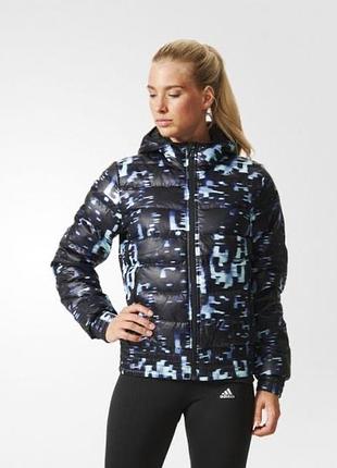 Куртка жіноча adidas slim jacket стьобана з принтом, чорна, розмір s