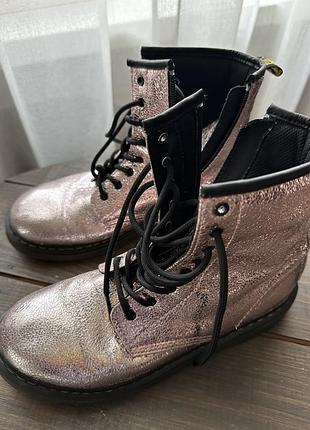 Стильні черевики dr. martens 7
