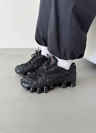 Чоловічі кросівки nike shox tl triple black