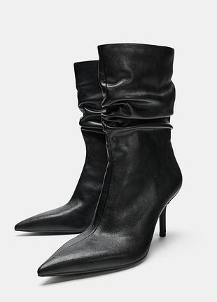 Ботильйони жіночі zara чорні