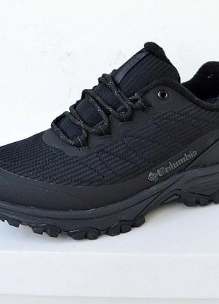 Columbia goretex black