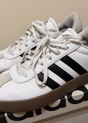 Кеди жіночі adidas
