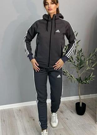 Костюм на флисе adidas зима