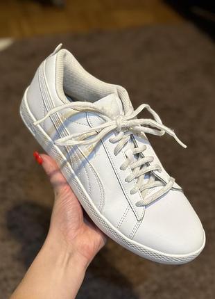 Оригінальні жіночі шкіряні білі кросівки puma 39 розмір (25 см)