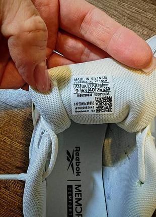 Reebok жіночі 40 р